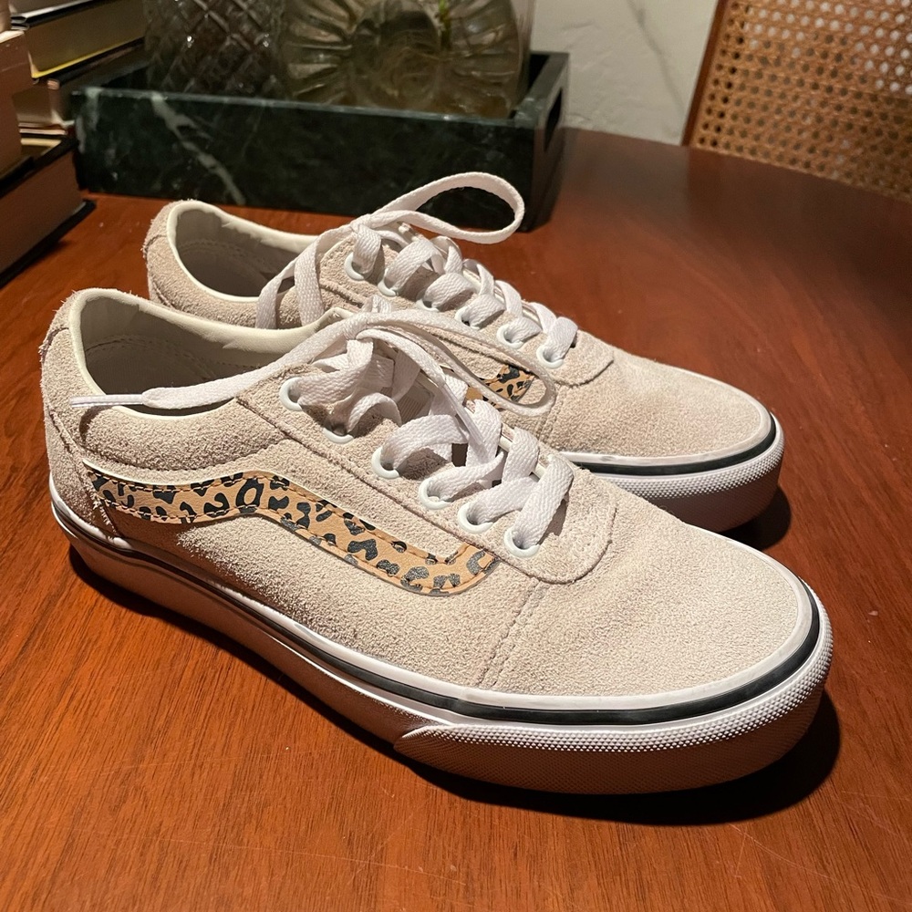🌲Buy2Get1Free🌲 suede leopard vans